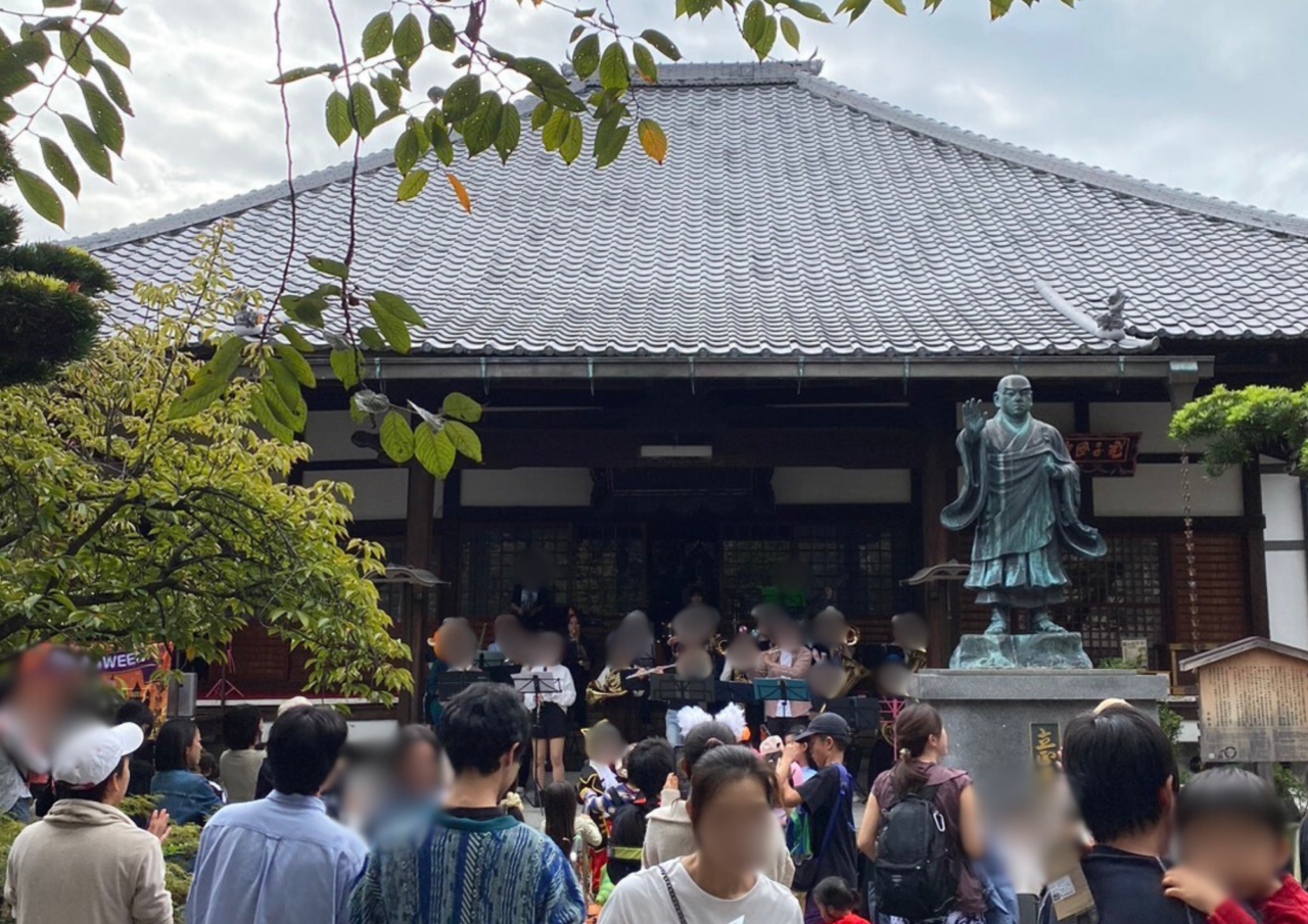 お寺でハロウィン