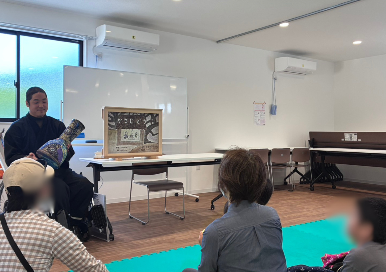 むかちゅうひろば